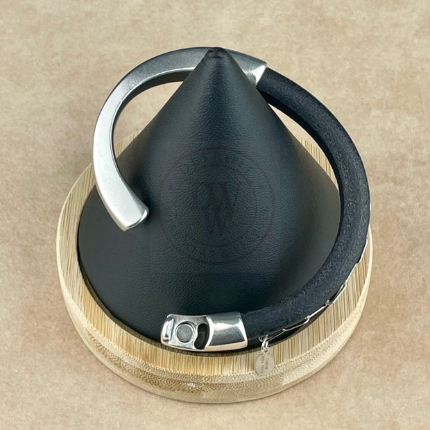 CHAIN ON BLACK LEATHER SELECTION -Arena Leather Bracelet Collection with <strong>Single</strong> Antique Silver Magnetic Clasp