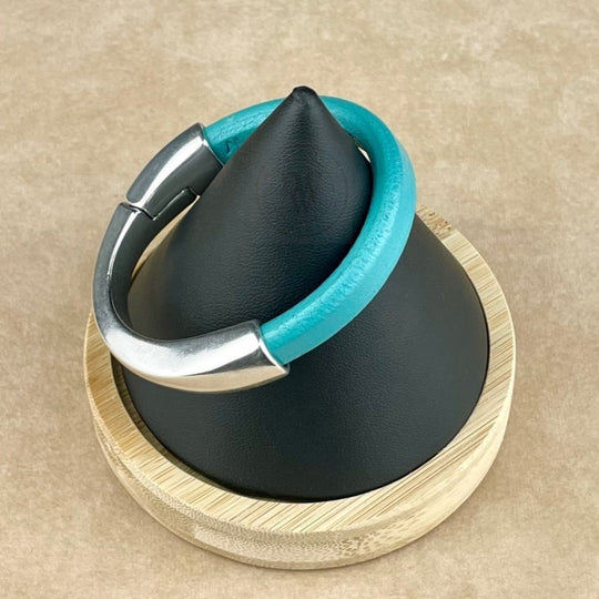 Arena Leather Bracelet in Turquoise–Silver Magnetic Clasp