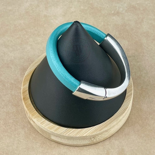 Arena Leather Bracelet in Turquoise–Silver Magnetic Clasp