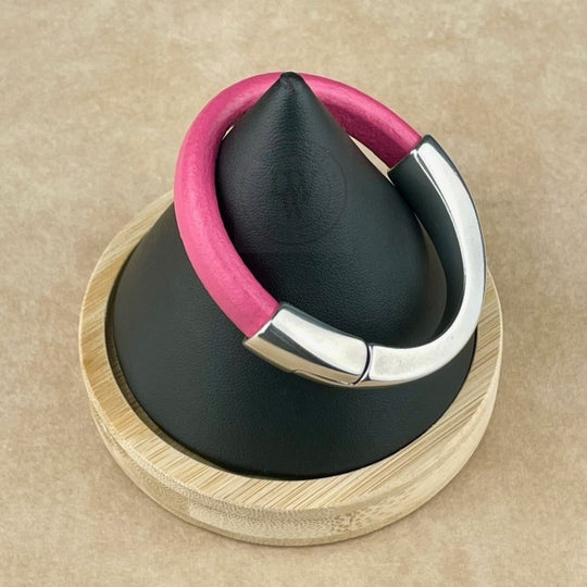 Arena Leather Bracelet in Fuchsia–Silver Magnetic Clasp