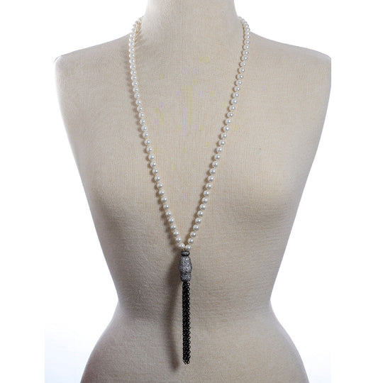 Pearl Necklace with Black Chain
