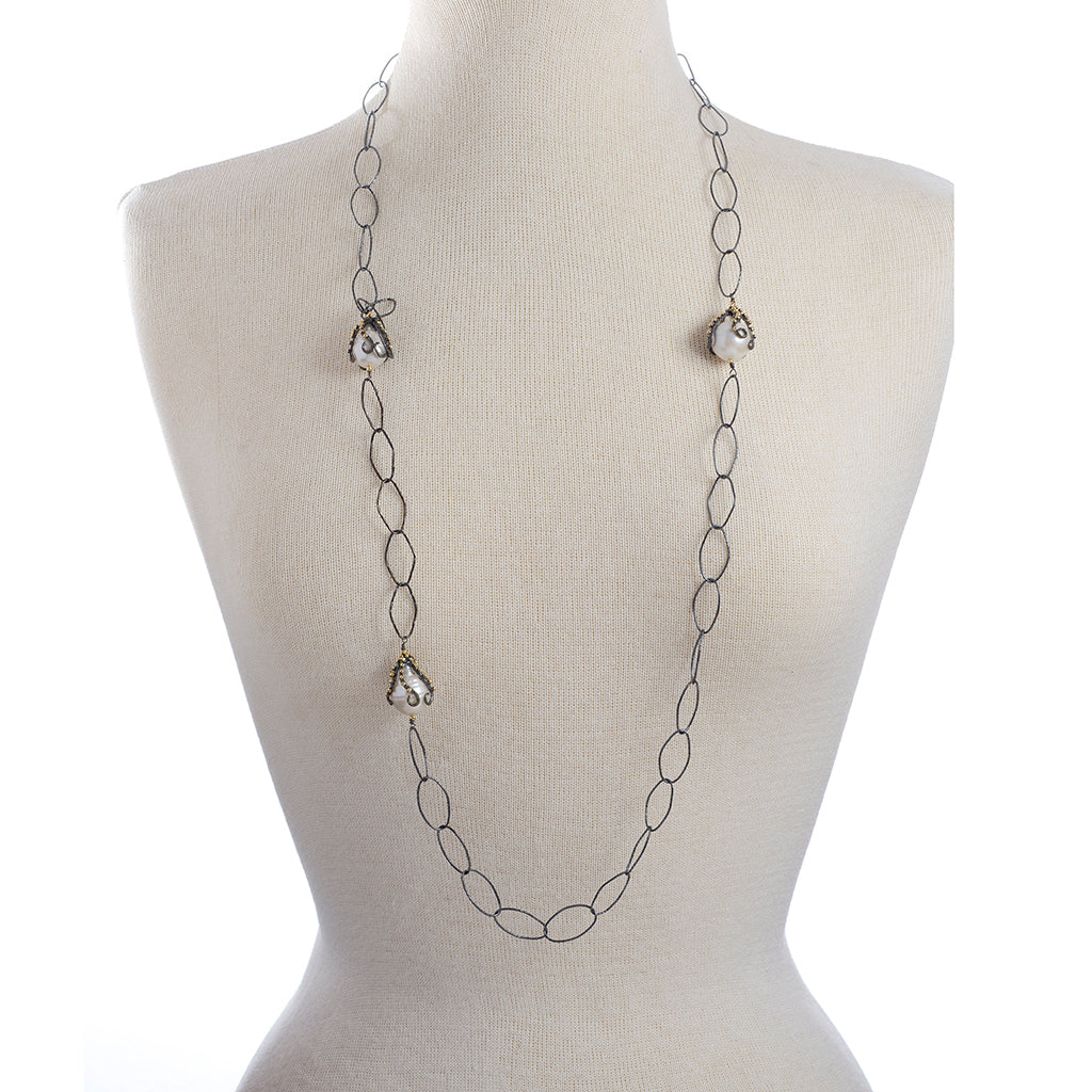 Tentacle Pearl Necklace