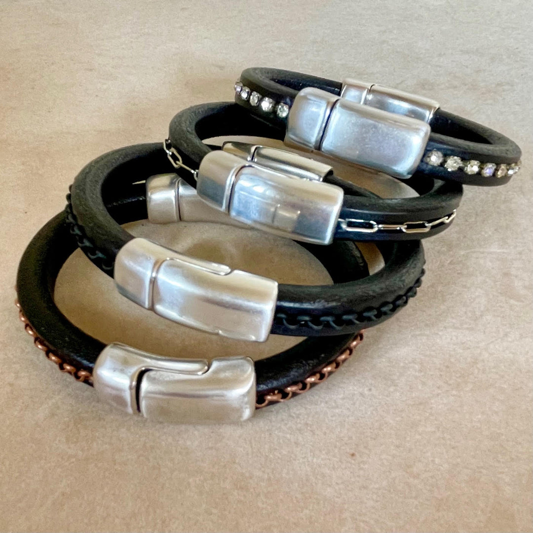 Arena Leather Bracelet in Black Chain on Black Leather–Silver Magnetic Clasp
