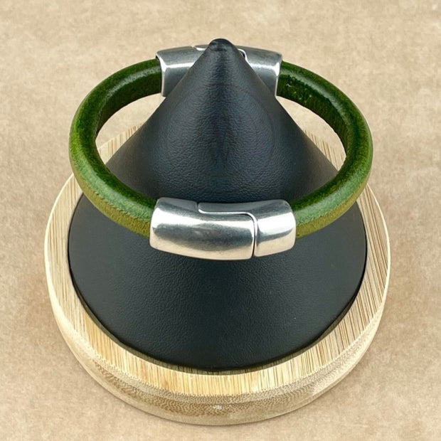 GREEN SELECTION  -  Cobo Leather Bracelet Collection with <strong>Double</strong> Antique Silver Magnetic Clasps