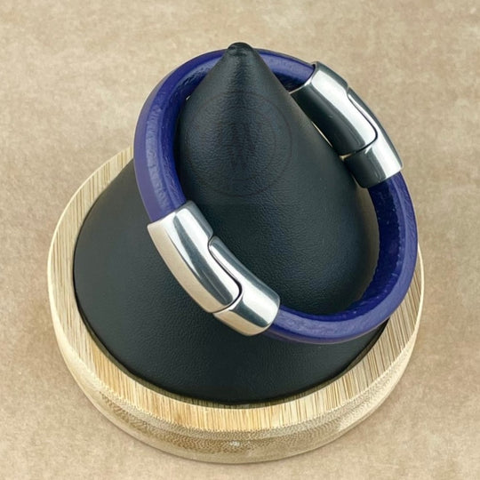 Cobo Leather Bracelet in Dark Purple– Double Silver Magnetic Clasps