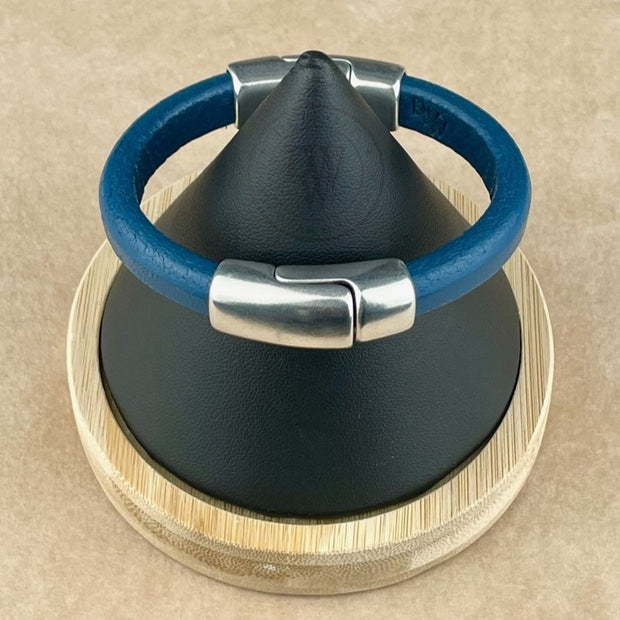 BLUE SELECTION -  Cobo Leather Bracelet Collection with <strong>Double</strong> Antique Silver Magnetic Clasps