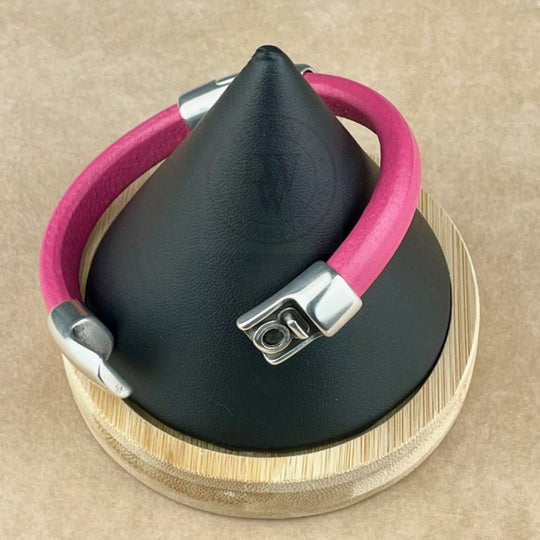 Cobo Leather Bracelet in Fuchsia –Double Silver Magnetic Clasps