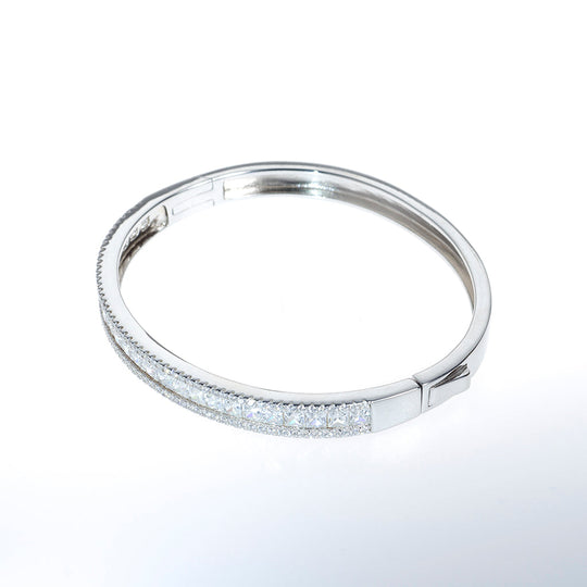 Sterling Silver Bracelet with Clear Crystal Bar