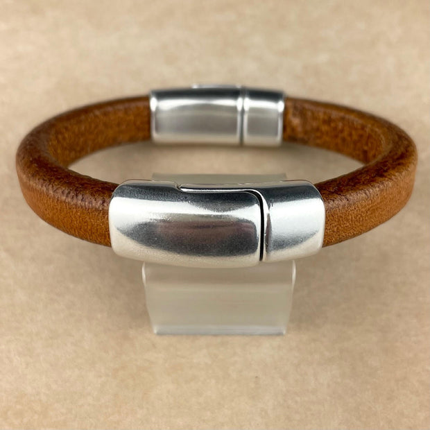 Distressed Tobacco Color Leather Unisex Cobo Bracelet with <strong>Double</strong> Antique Silver Magnetic Clasps
