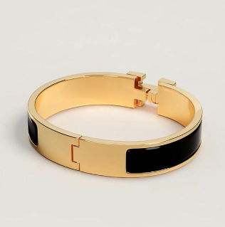 Black and Gold Buckle H Bracelet
