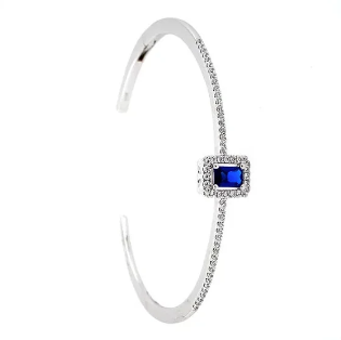 Sterling Silver .925 Banle with Saphire Blue Crystal Gemstone