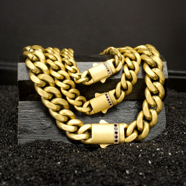 8mm 18Kt Gold IP Steel Matte Finish Miami Cuban Chain Bracelet with Genuine Black Sapphire